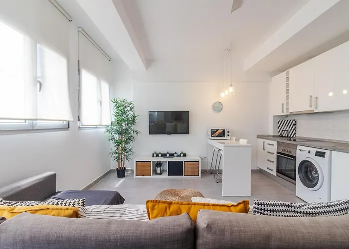 Appartement Breezy Bright Urban Oasis *